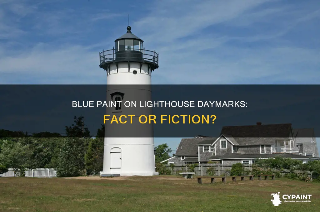 does any lighthouse daymark have blue paint
