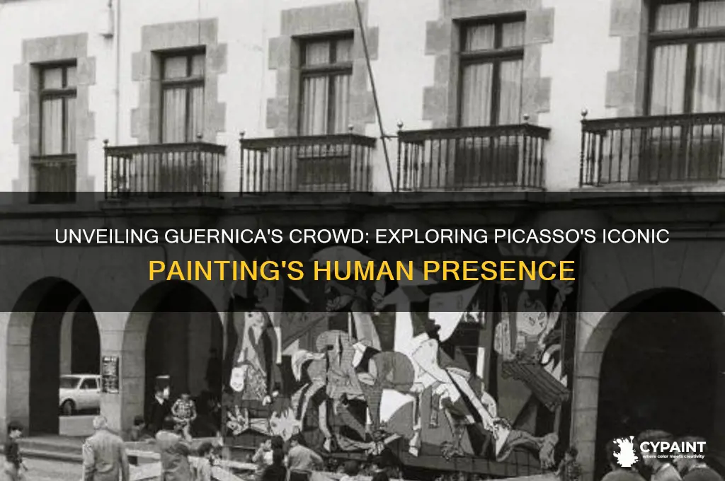 how many people are in guernica painting