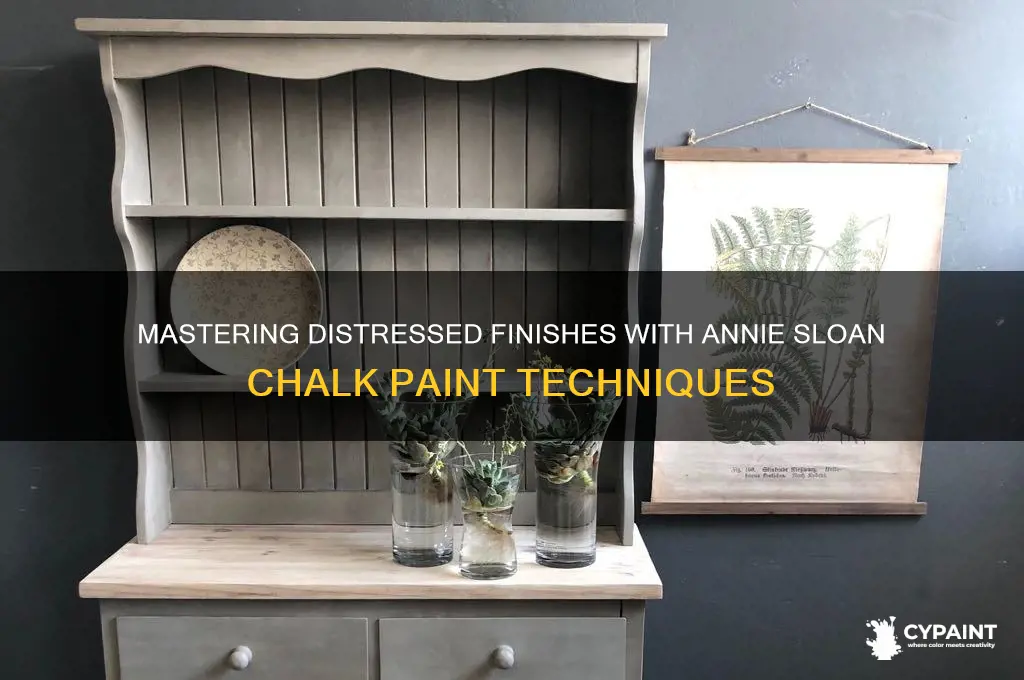 how to distress with annie sloan paint