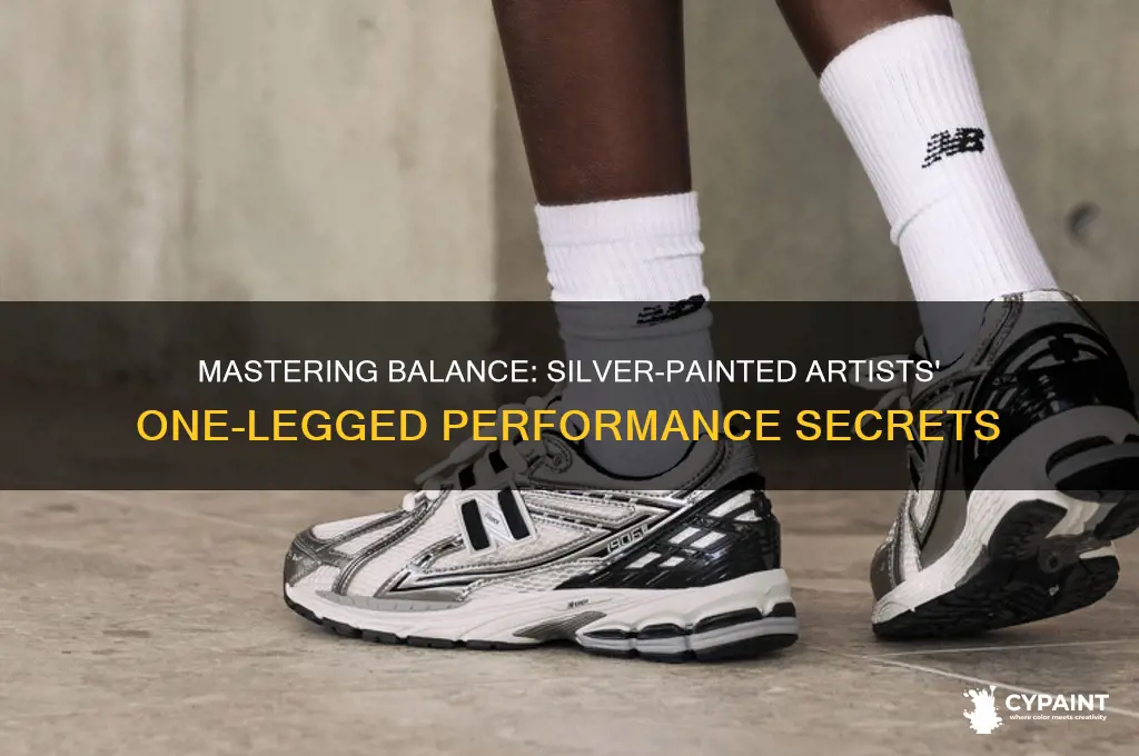 how to people who paint themselves silver balance on one