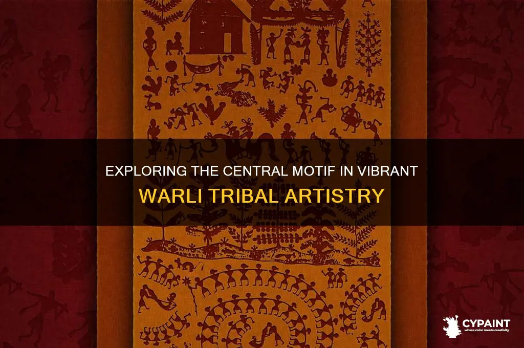 what is the central motif in warlis paintings