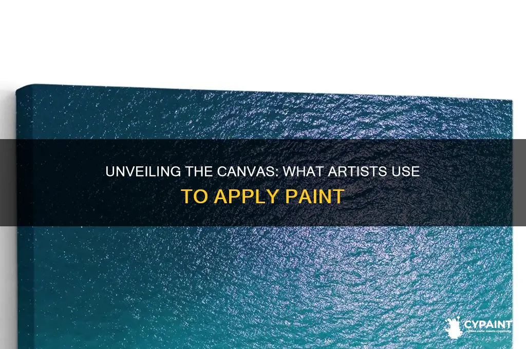what is the thing artist put paint on